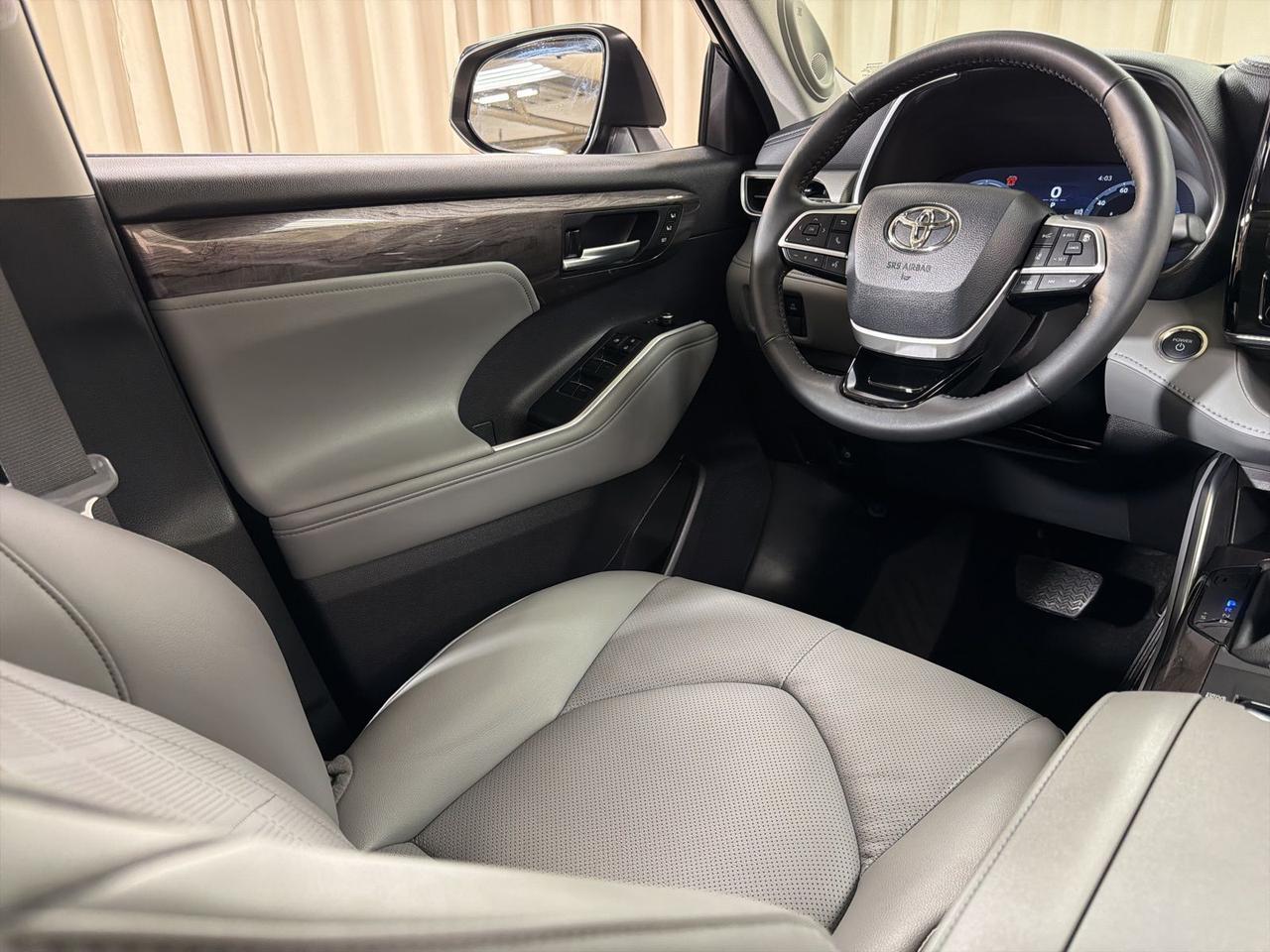 2026 Toyota Highlander Hybrid Platinum Annapolis MD