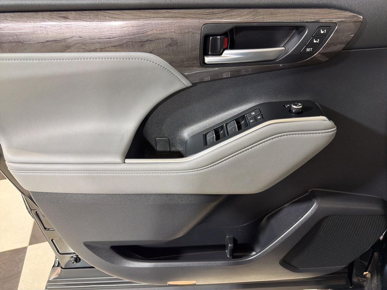 2026 Toyota Highlander Hybrid Platinum Annapolis MD