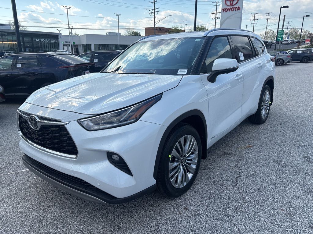 2026 Toyota Highlander Hybrid Platinum Cockeysville MD
