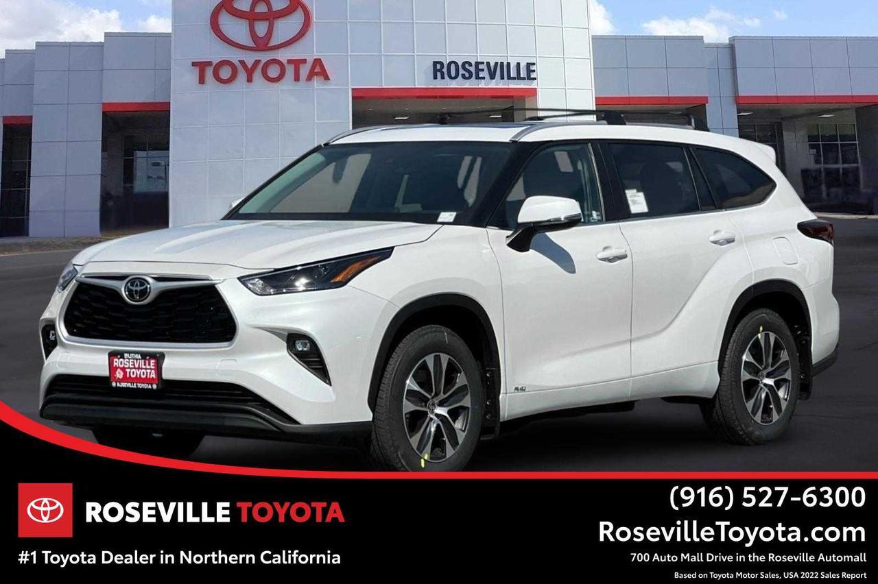 2026 Toyota Highlander Hybrid XLE