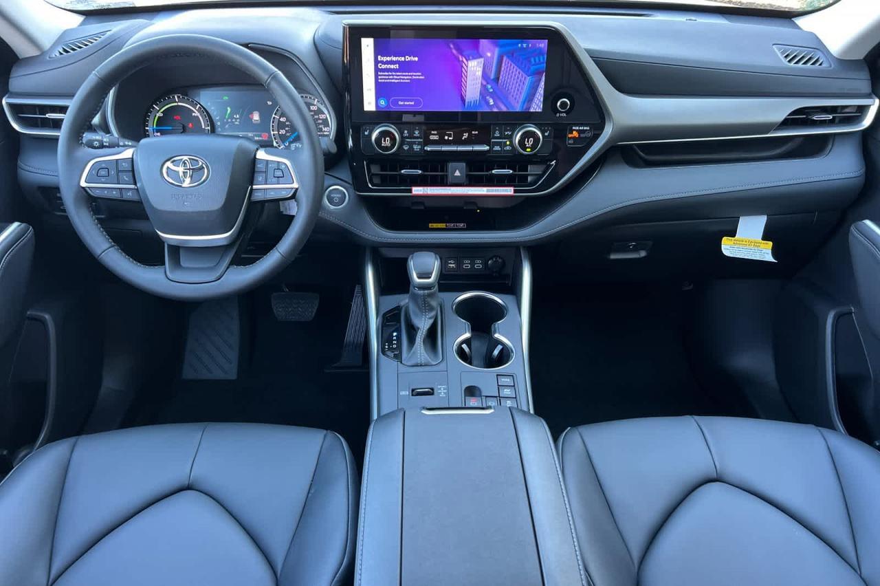 2026 Toyota Highlander Hybrid XLE