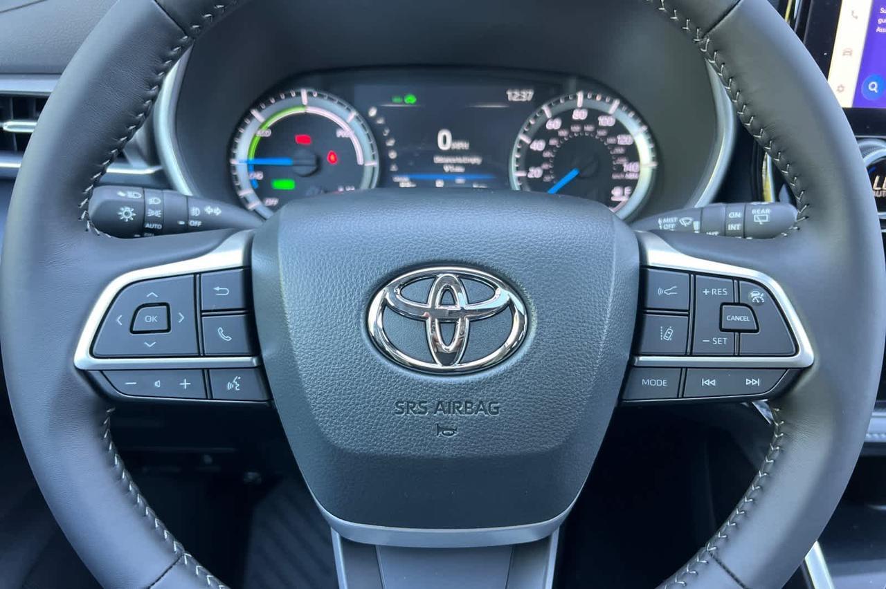 2026 Toyota Highlander Hybrid XLE Roseville CA