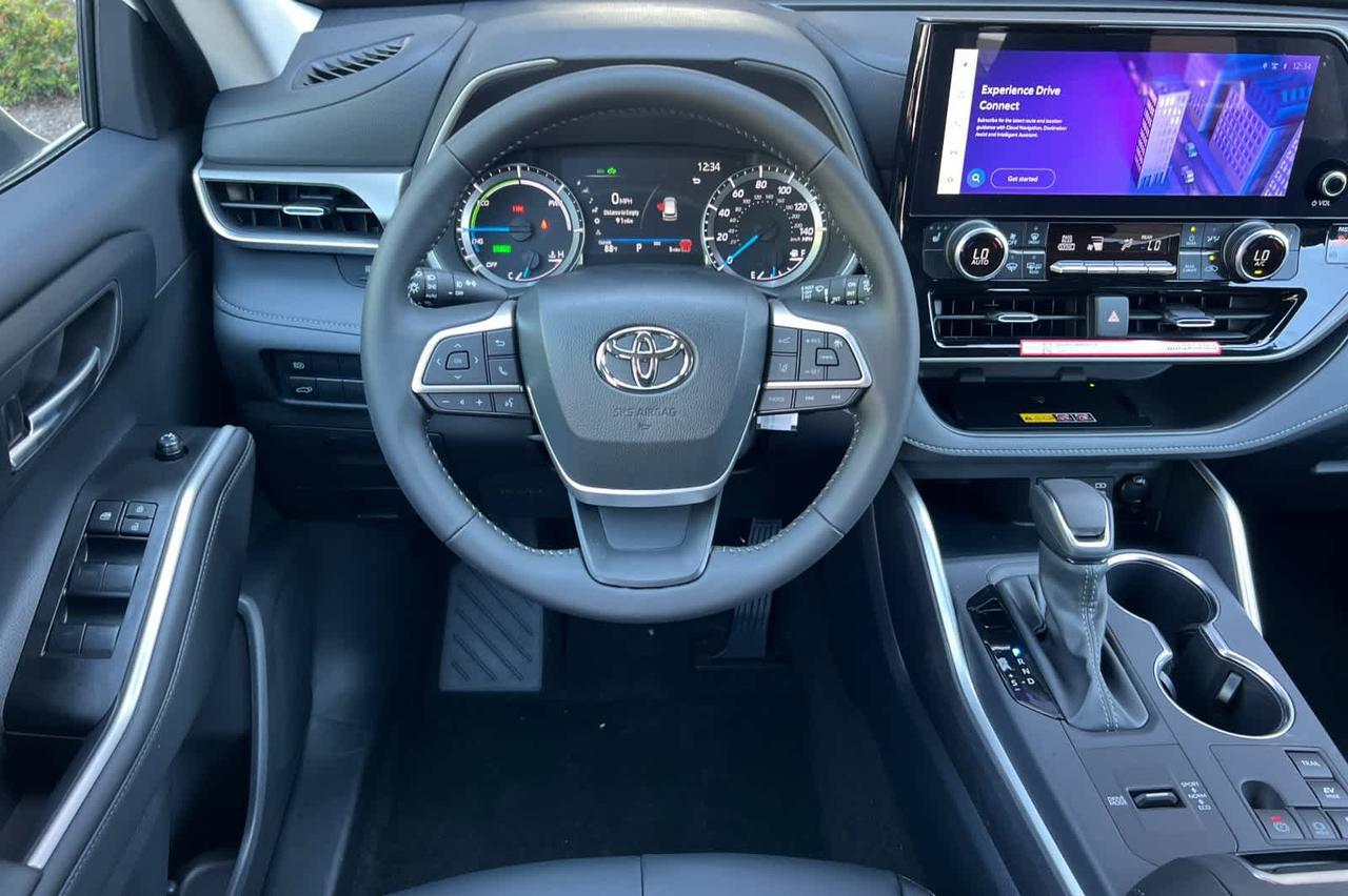 2026 Toyota Highlander Hybrid XLE Roseville CA