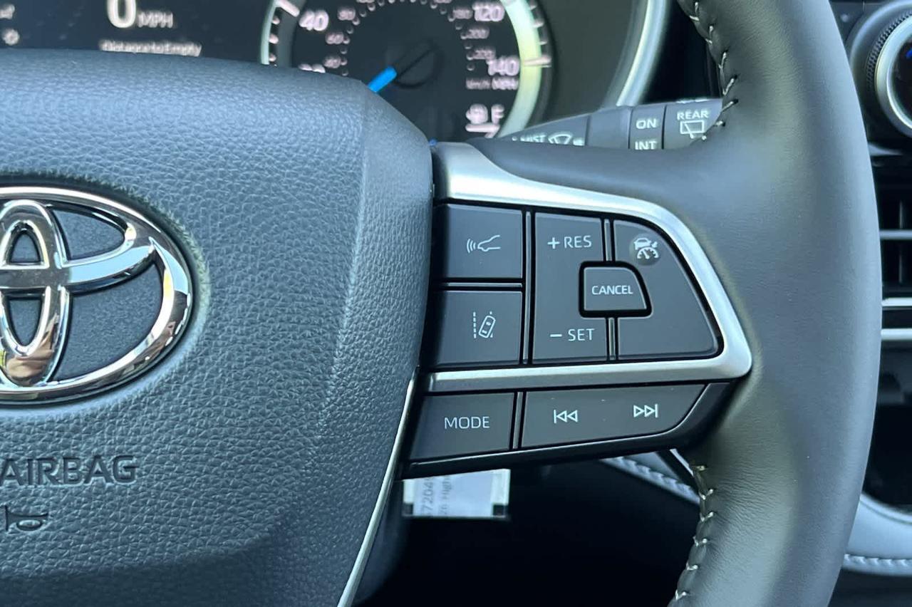 2026 Toyota Highlander Hybrid XLE Roseville CA