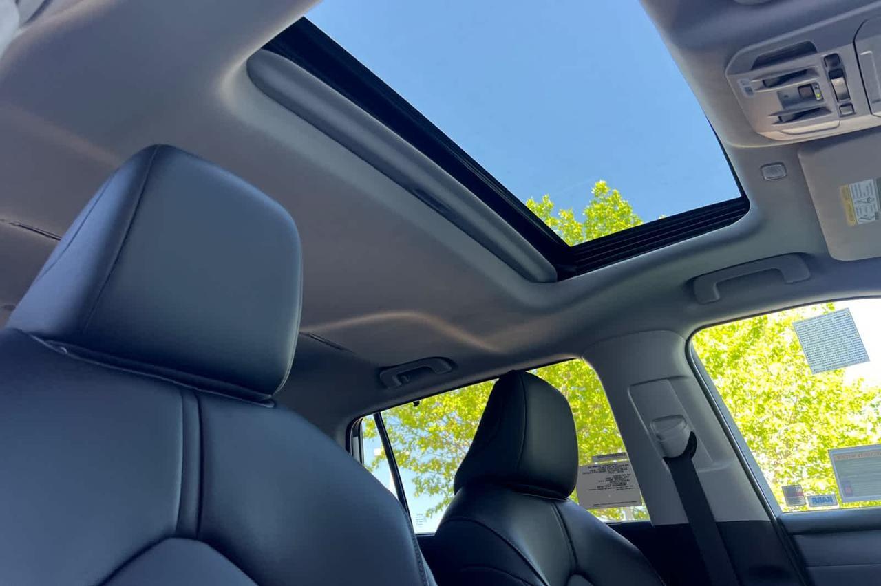 2026 Toyota Highlander Hybrid XLE Roseville CA