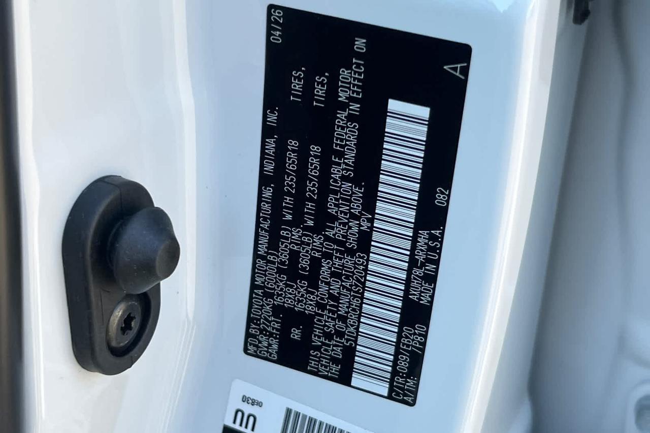 2026 Toyota Highlander Hybrid XLE Roseville CA