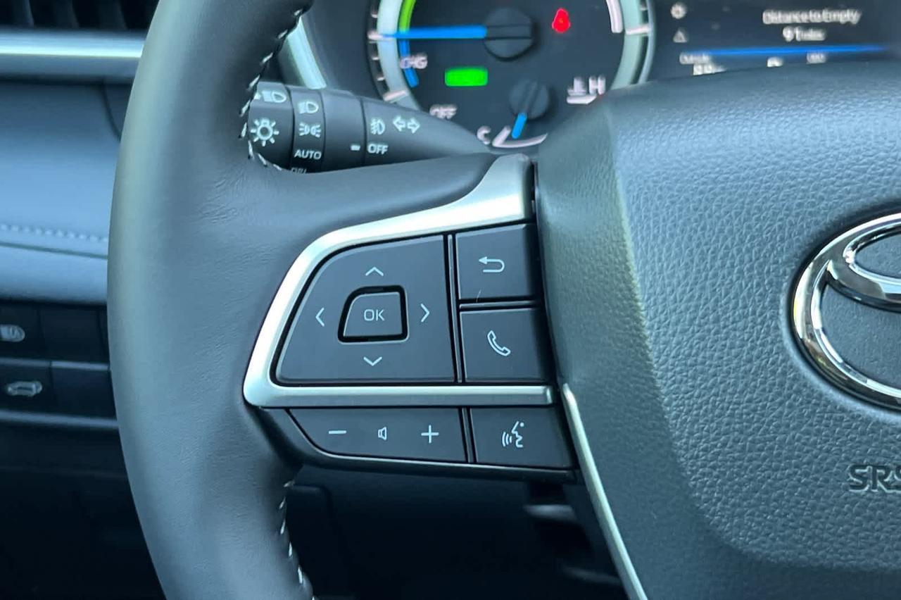 2026 Toyota Highlander Hybrid XLE Roseville CA