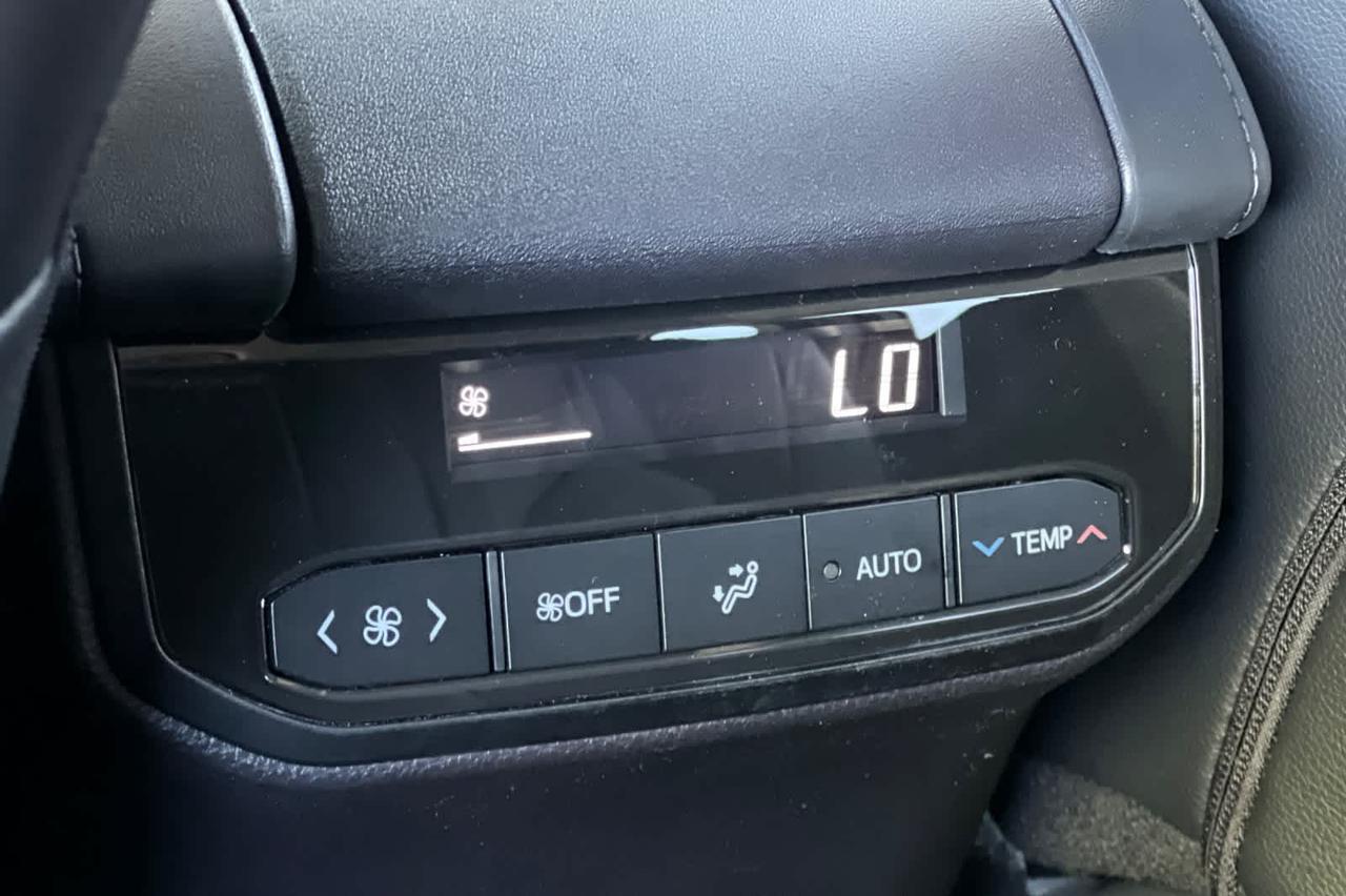 2026 Toyota Highlander Hybrid XLE Roseville CA