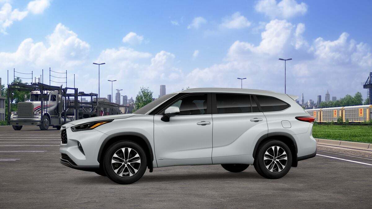 2026 Toyota Highlander Hybrid XLE Laurel MD
