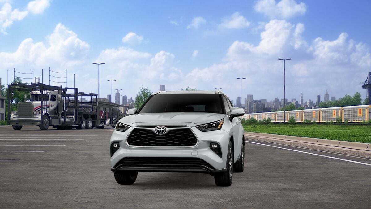 2026 Toyota Highlander Hybrid XLE Laurel MD