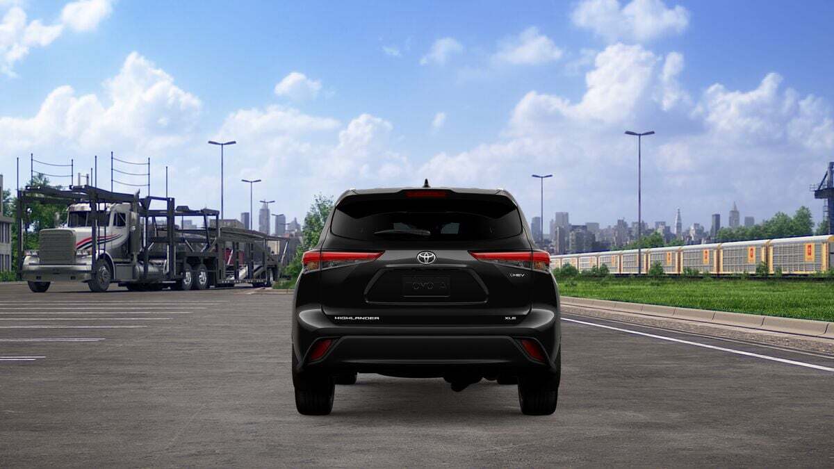 2026 Toyota Highlander Hybrid XLE Laurel MD