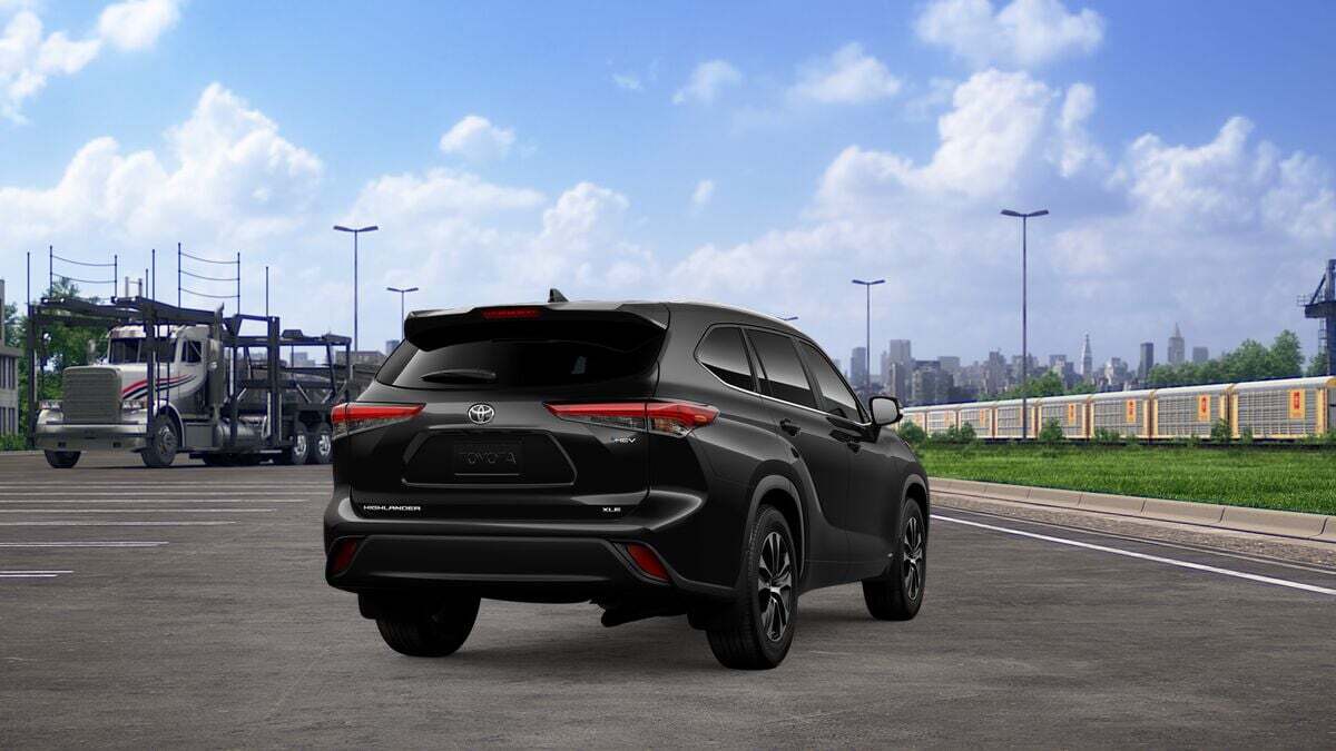 2026 Toyota Highlander Hybrid XLE Laurel MD
