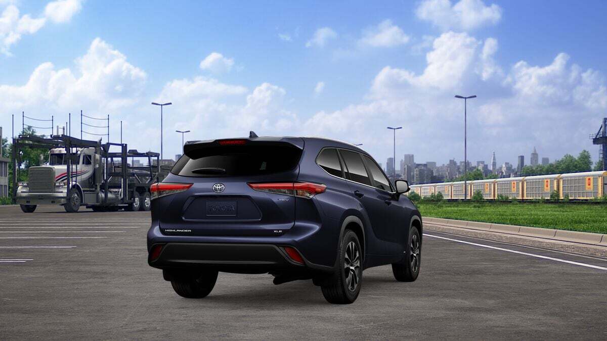 2026 Toyota Highlander Hybrid XLE Laurel MD