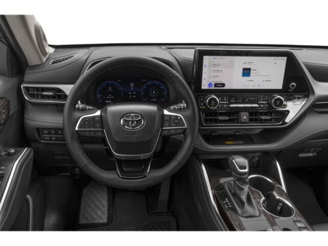 2026 Toyota Highlander Limited Hurst TX