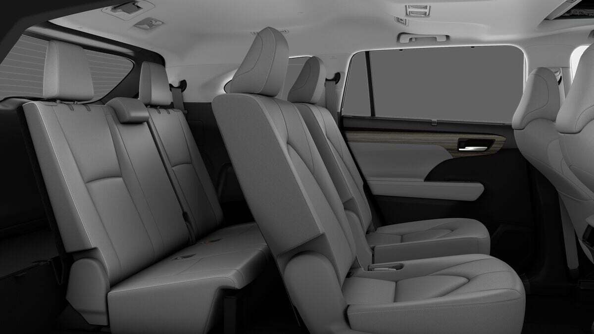 2026 Toyota Highlander Limited Fredericksburg VA