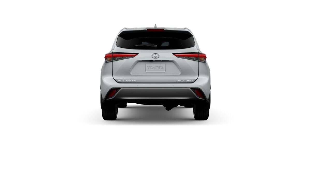 2026 Toyota Highlander Limited Fredericksburg VA