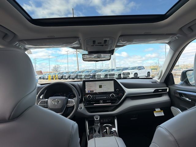 2026 Toyota Highlander Platinum San Clemente CA