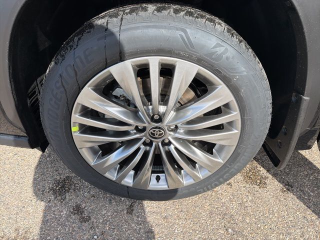 2026 Toyota Highlander Platinum San Clemente CA