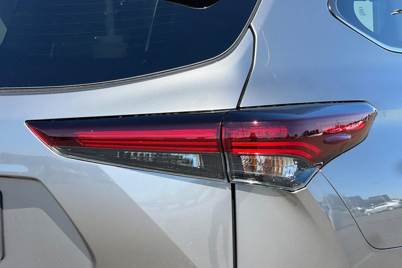 2026 Toyota Highlander Platinum Roseville CA