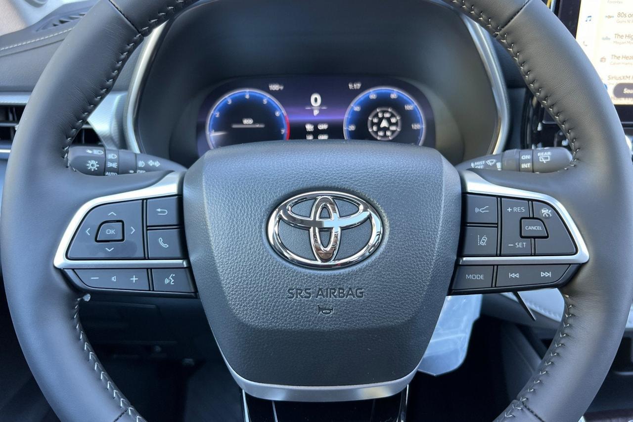 2026 Toyota Highlander Platinum Roseville CA