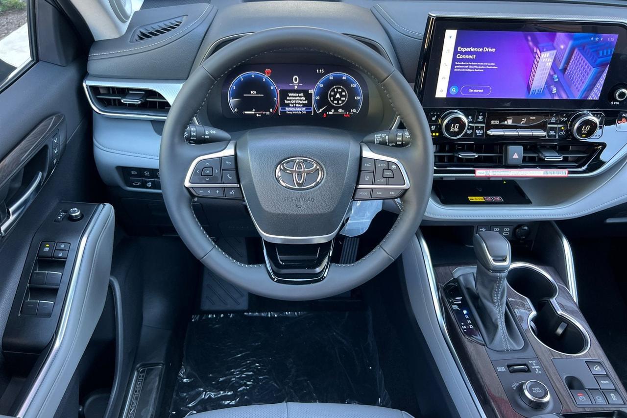 2026 Toyota Highlander Platinum Roseville CA