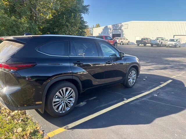 2026 Toyota Highlander Platinum Washington MO