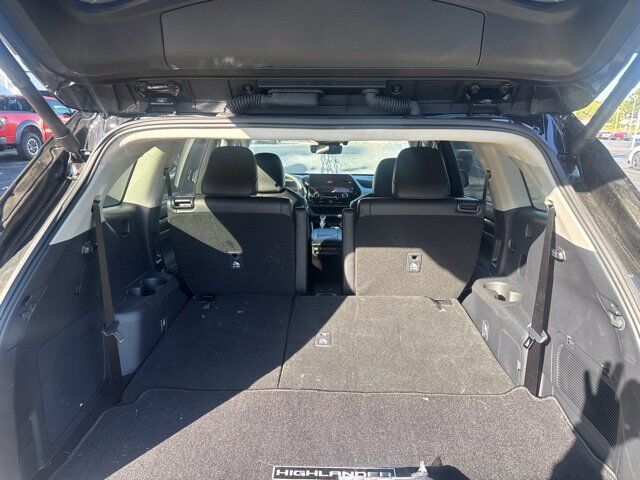 2026 Toyota Highlander Platinum Washington MO