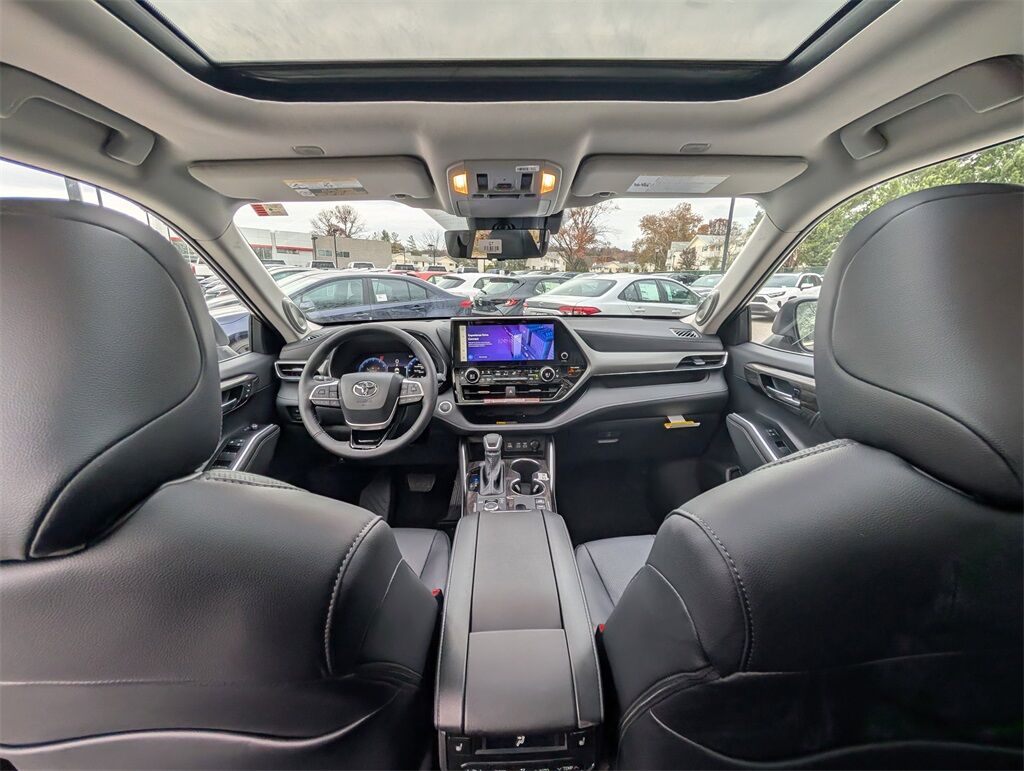 2026 Toyota Highlander Platinum Cockeysville MD