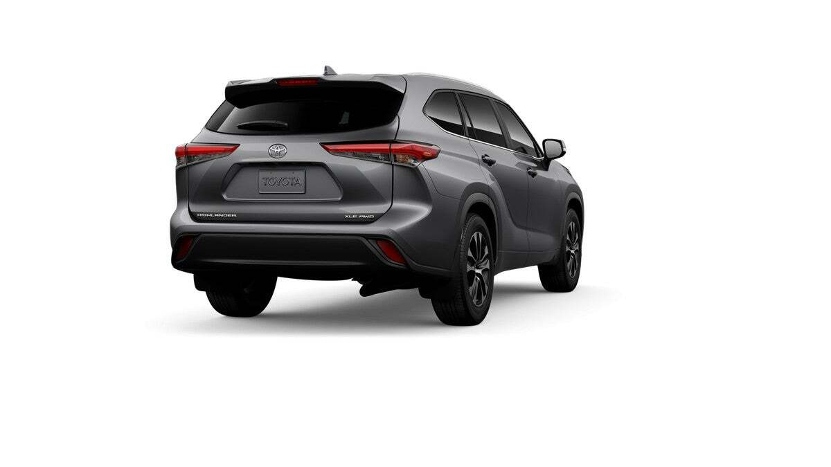 2026 Toyota Highlander XLE Roseville CA