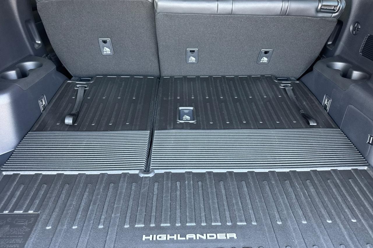 2026 Toyota Highlander XLE Roseville CA