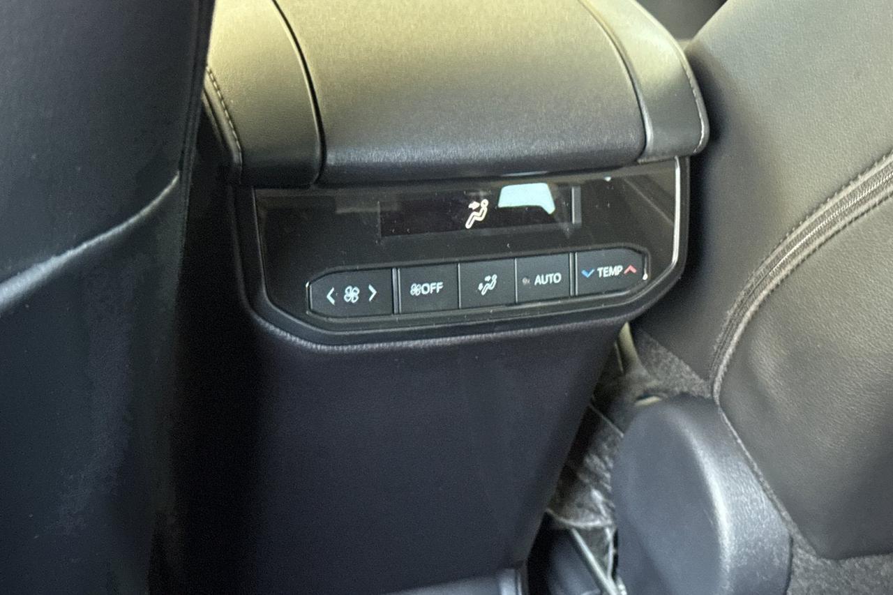 2026 Toyota Highlander XLE Roseville CA