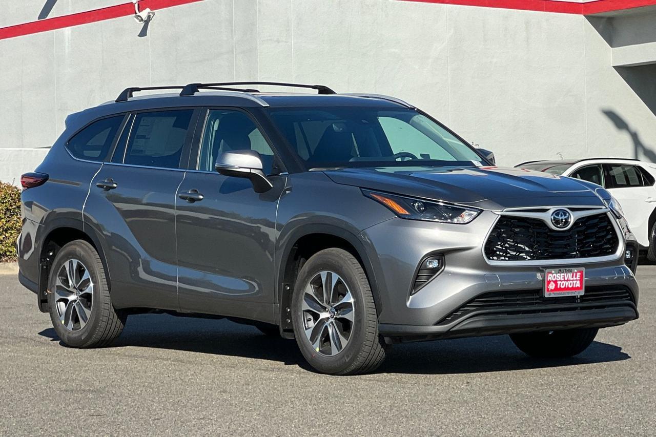 2026 Toyota Highlander XLE Roseville CA