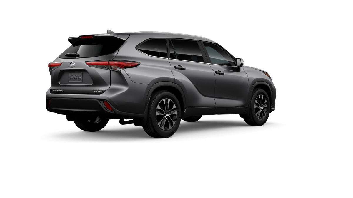 2026 Toyota Highlander XLE Roseville CA