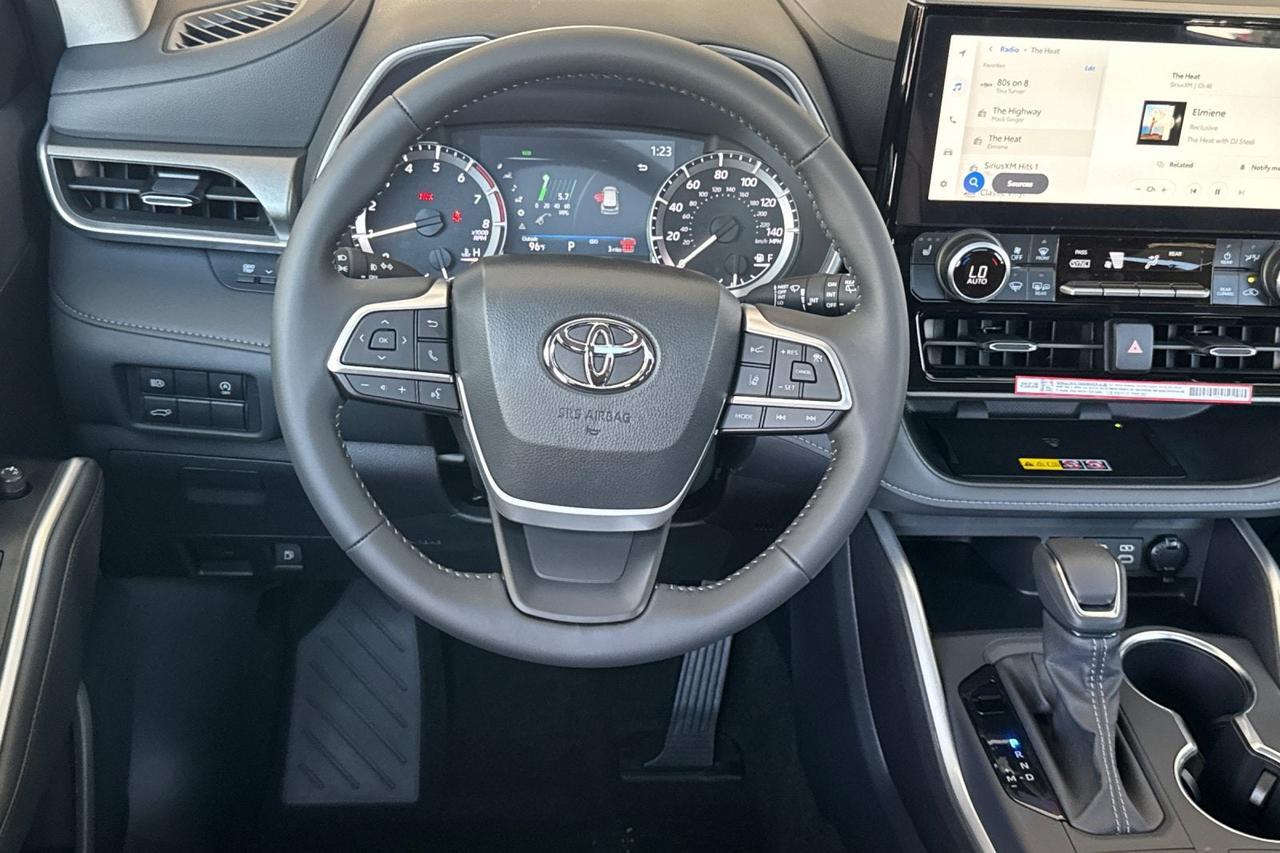 2026 Toyota Highlander XLE Roseville CA