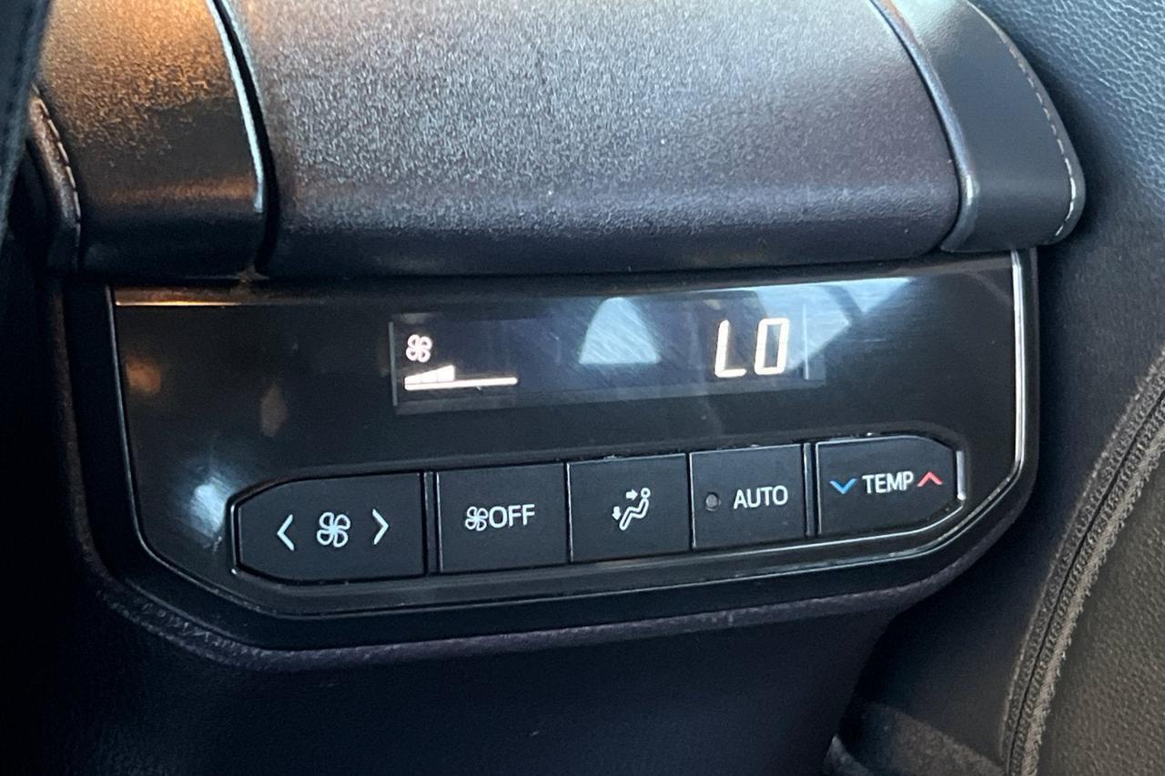 2026 Toyota Highlander XLE Roseville CA