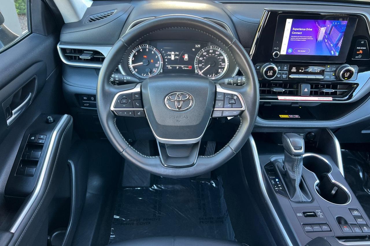 2026 Toyota Highlander XLE Roseville CA