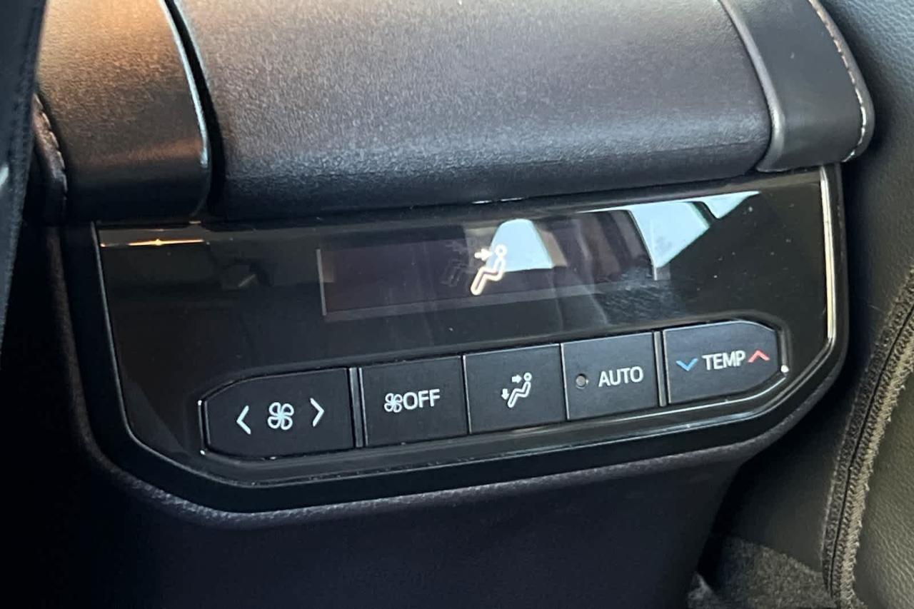 2026 Toyota Highlander XLE Roseville CA