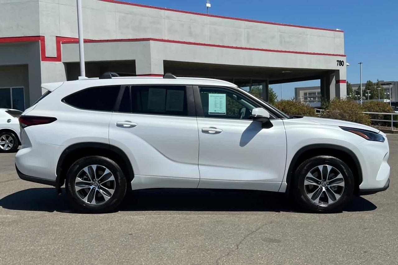 2026 Toyota Highlander XLE Roseville CA