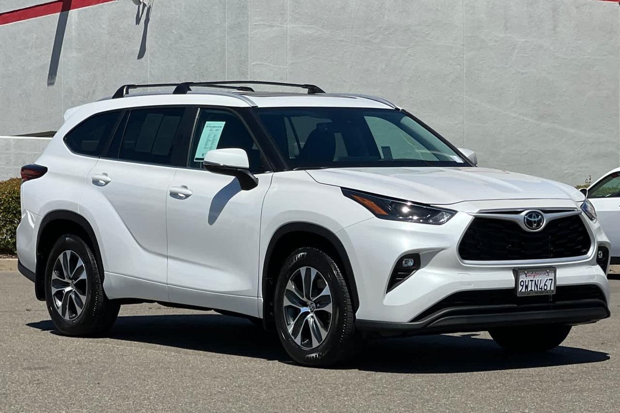 2026 Toyota Highlander XLE Roseville CA
