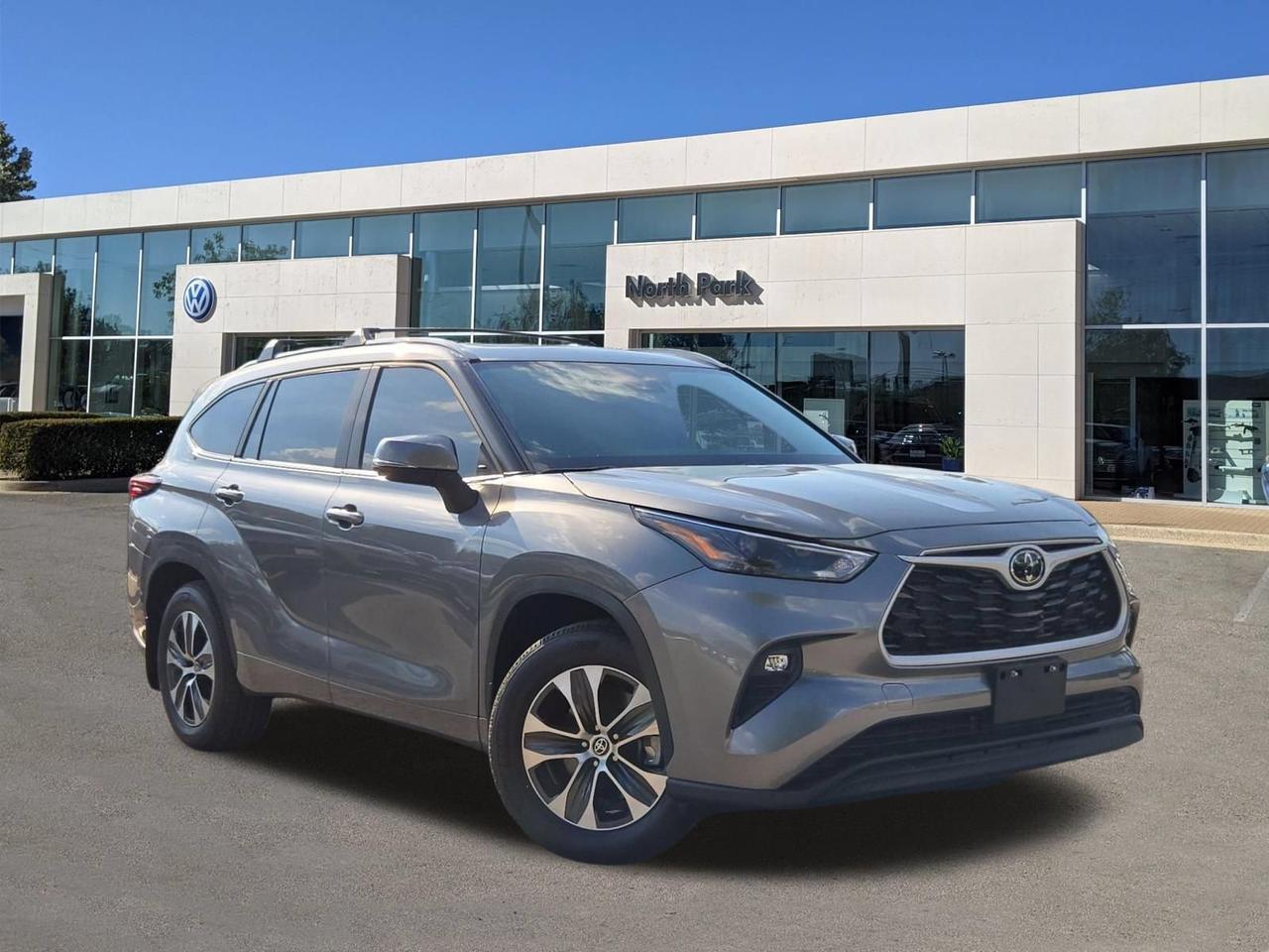 2026 Toyota Highlander XLE