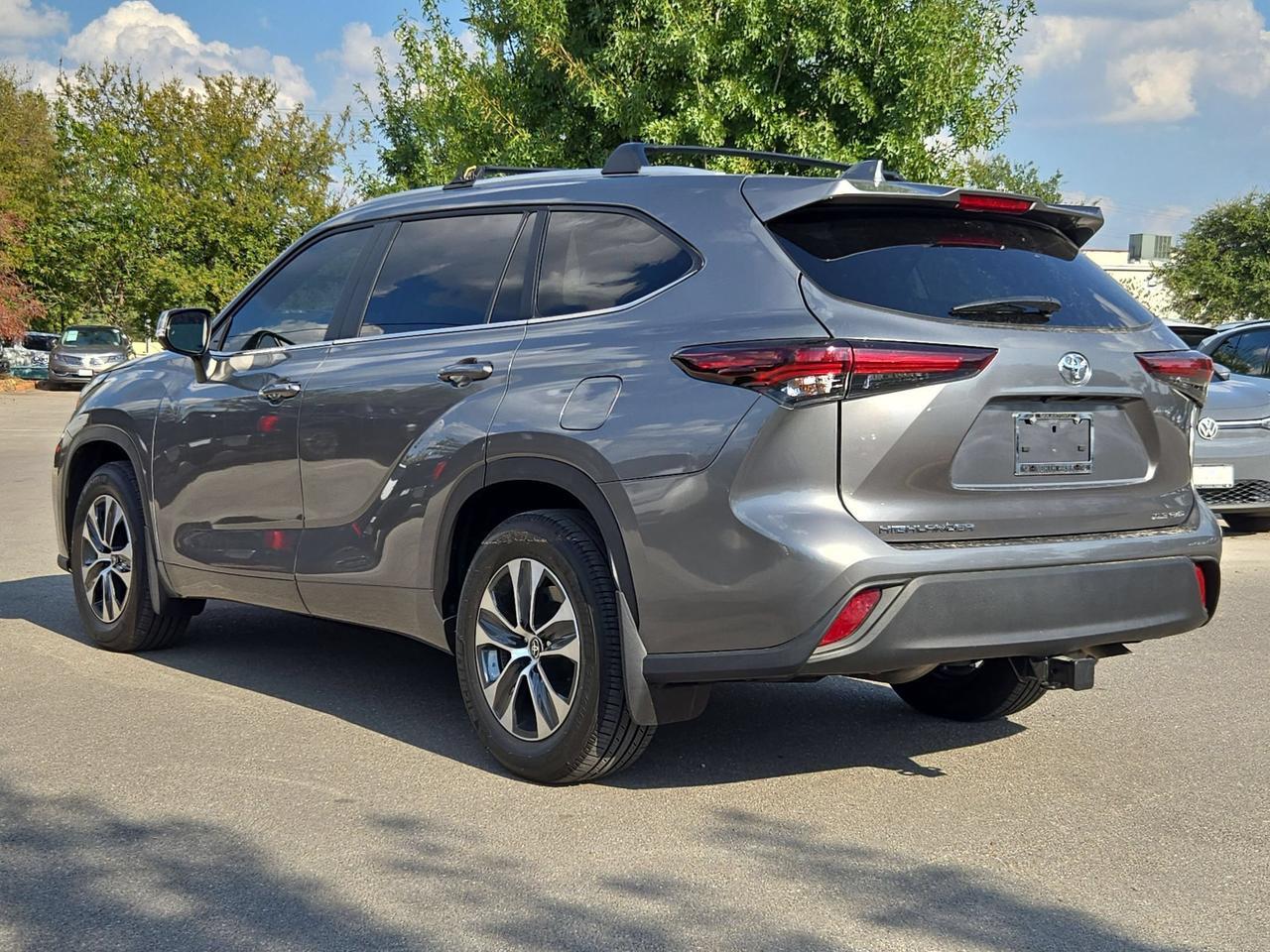 2026 Toyota Highlander XLE San Antonio TX