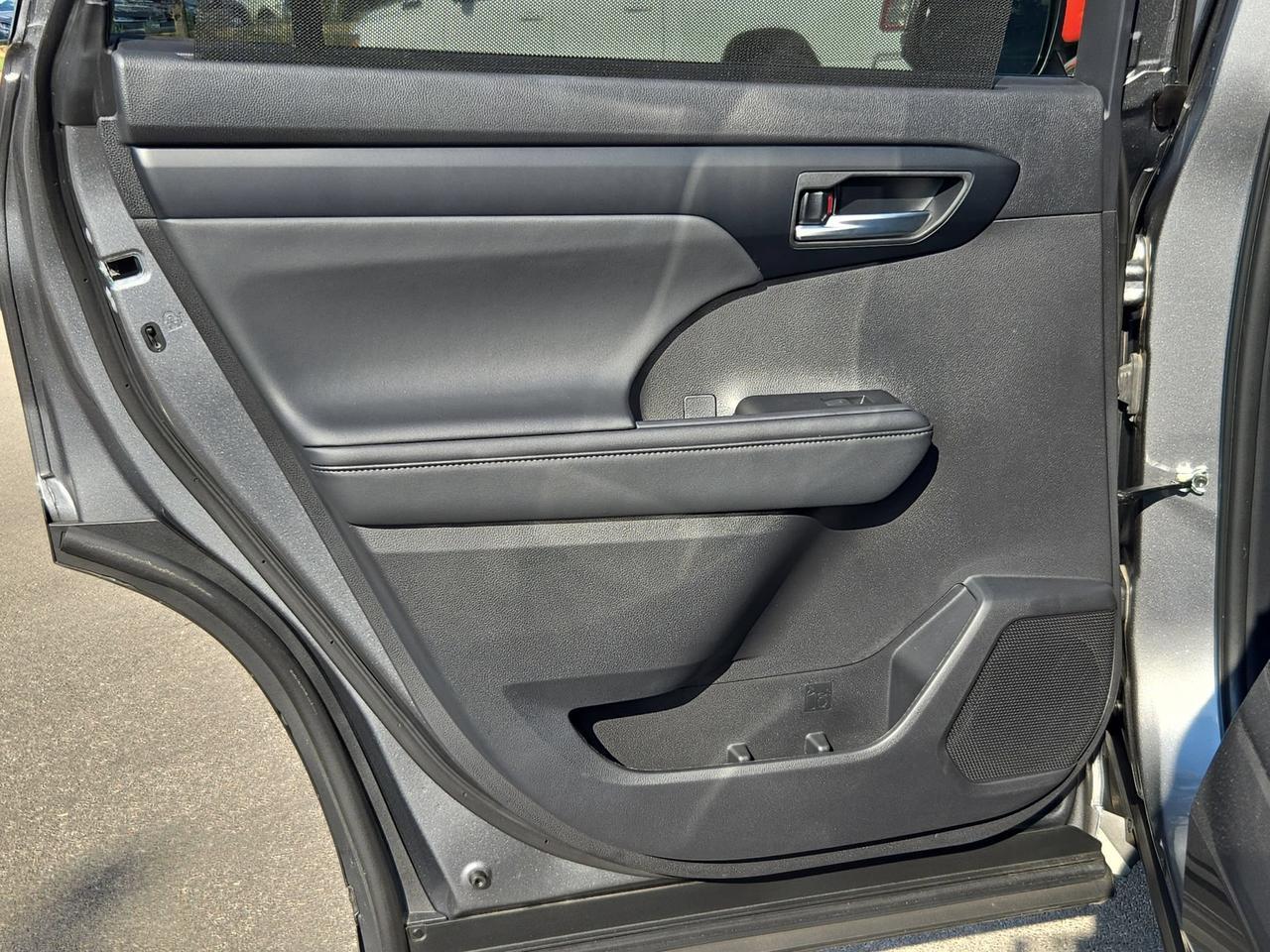 2026 Toyota Highlander XLE San Antonio TX