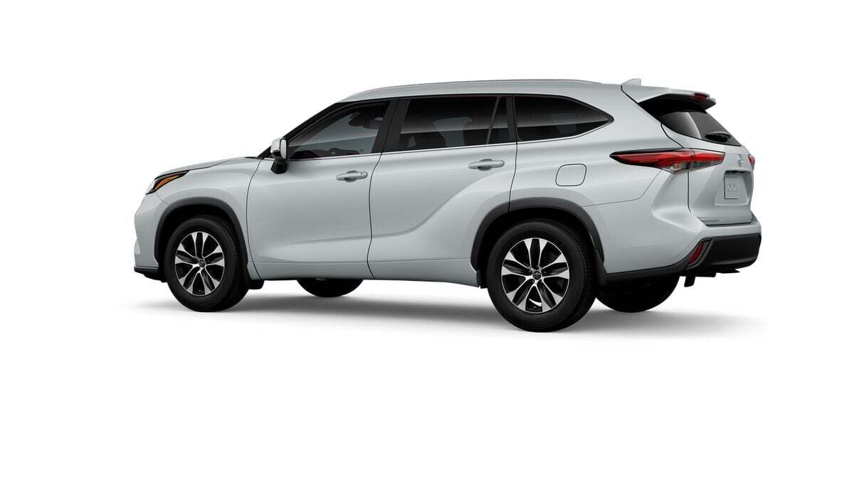 2026 Toyota Highlander XLE Fredericksburg VA