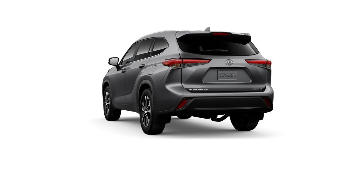 2026 Toyota Highlander XLE Fredericksburg VA