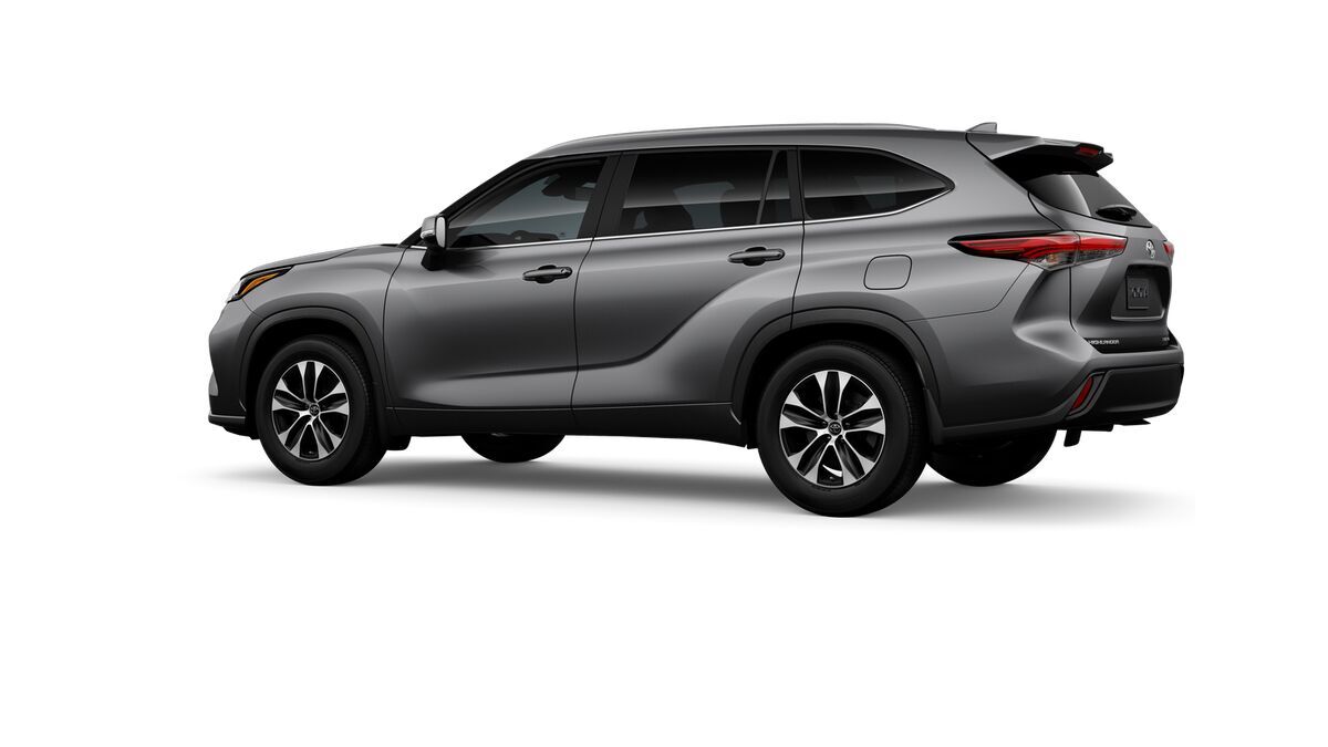 2026 Toyota Highlander XLE Fredericksburg VA