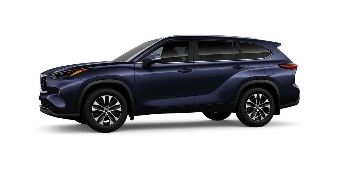 2026 Toyota Highlander XLE Fredericksburg VA