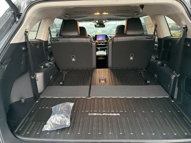 2026 Toyota Highlander XLE San Clemente CA