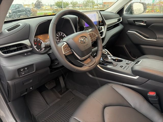 2026 Toyota Highlander XLE San Clemente CA