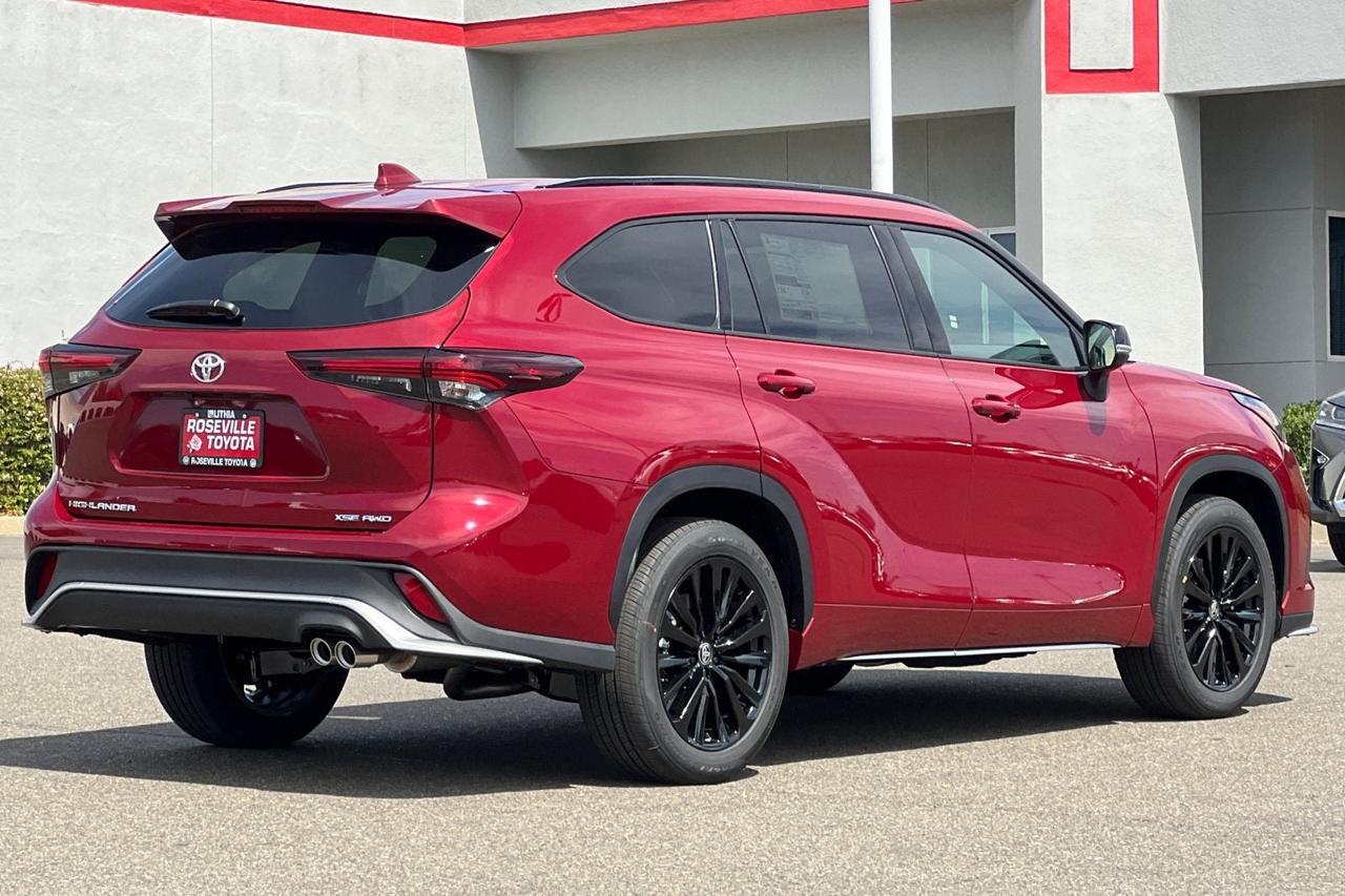 2026 Toyota Highlander XSE