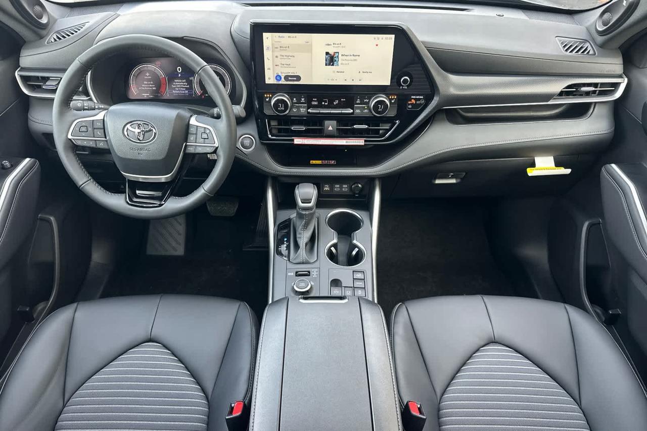2026 Toyota Highlander XSE